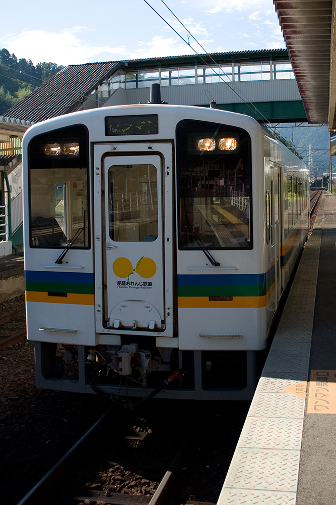 Okay, the Hisatsu Orange Railway is VERY Local! IMG_3234-2 copy
